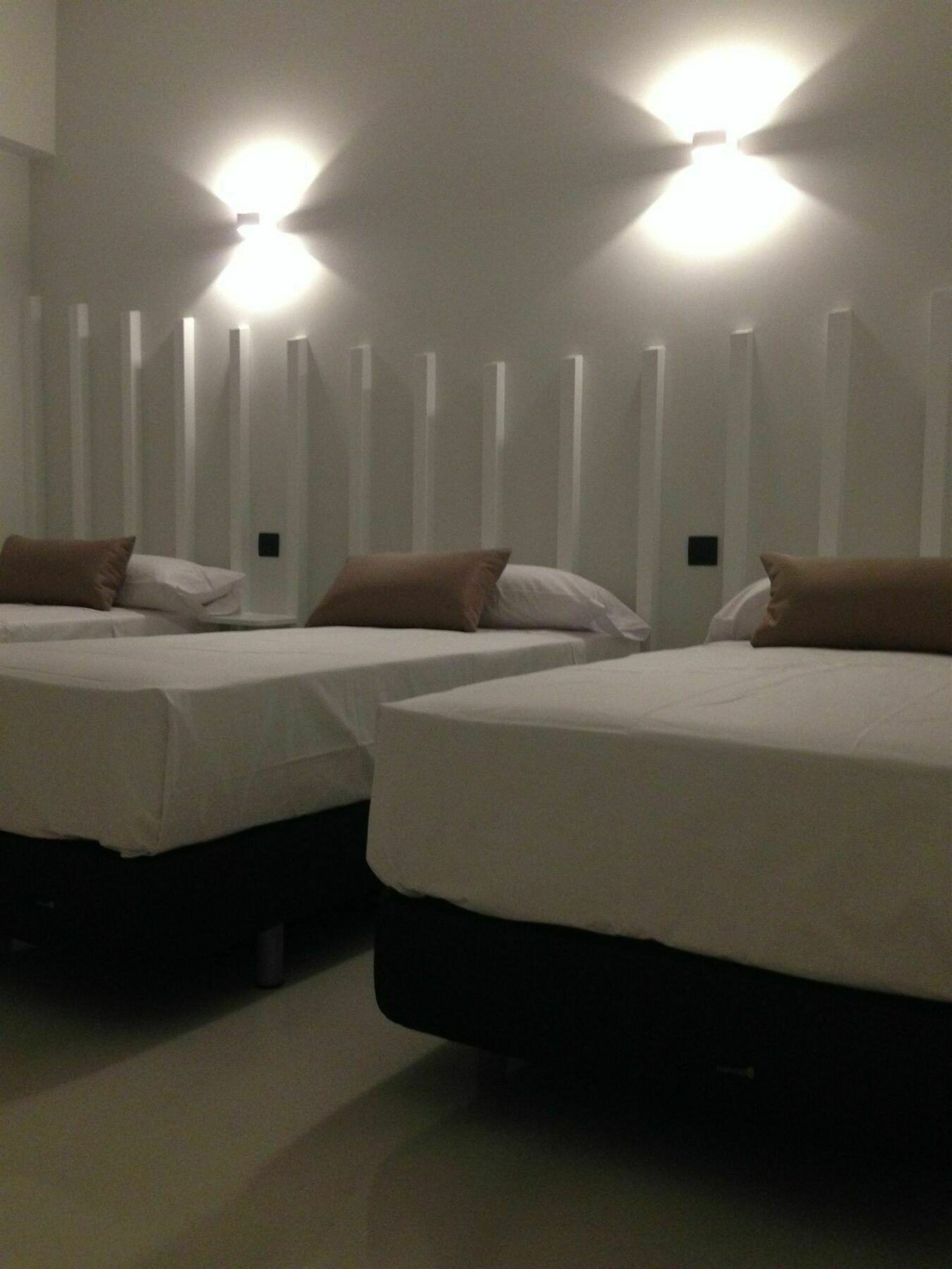 Hostal Gran Via 44 Мадрид Экстерьер фото
